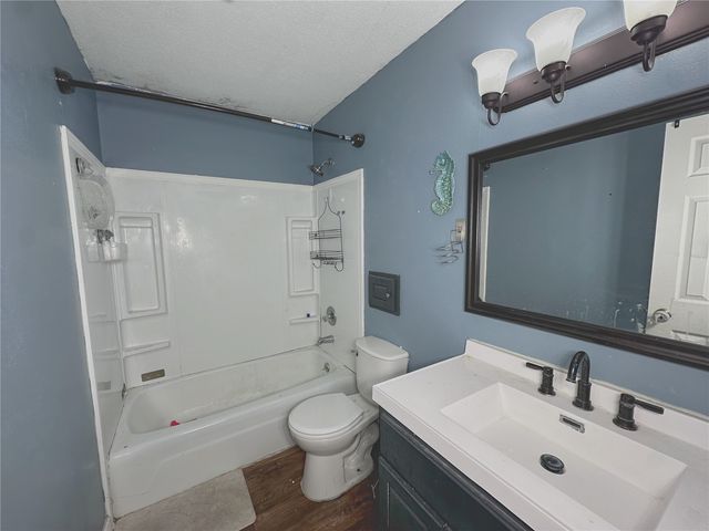 145 Belvedere Drive NW, Cedar Rapids, IA 52405