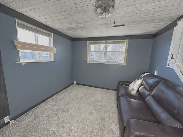 145 Belvedere Drive NW, Cedar Rapids, IA 52405