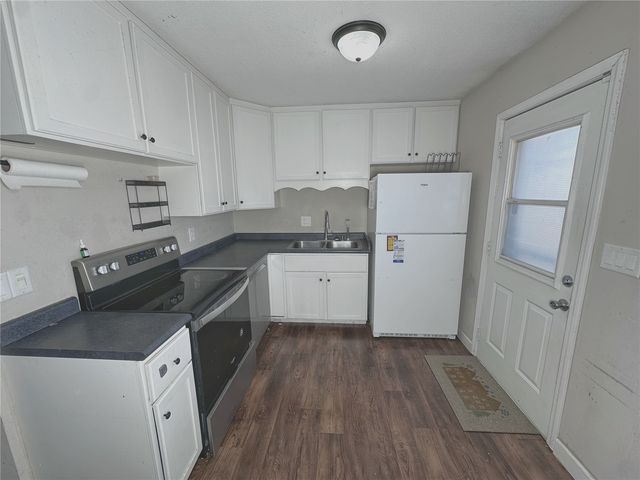 145 Belvedere Drive NW, Cedar Rapids, IA 52405