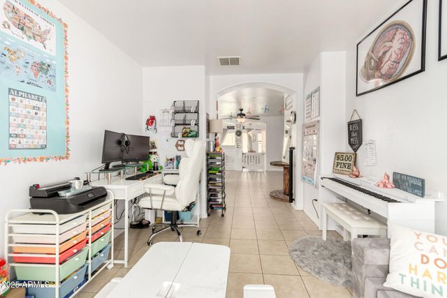25220 W LA MONT Avenue, Buckeye, AZ 85326