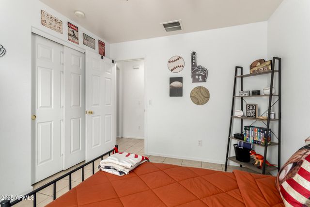 25220 W LA MONT Avenue, Buckeye, AZ 85326