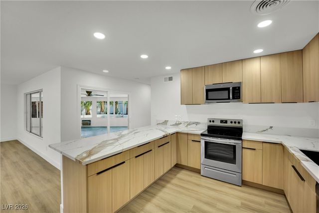 2325 Sombrero Drive, Las Vegas, NV 89169