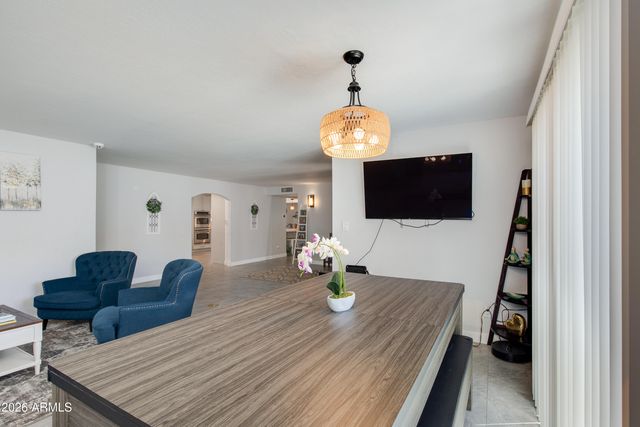 8219 N 3RD Avenue, Phoenix, AZ 85021