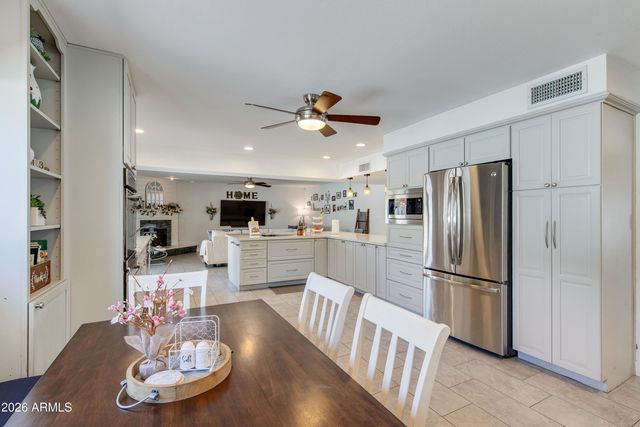 8219 N 3RD Avenue, Phoenix, AZ 85021
