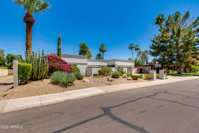 8219 N 3RD Avenue, Phoenix, AZ 85021