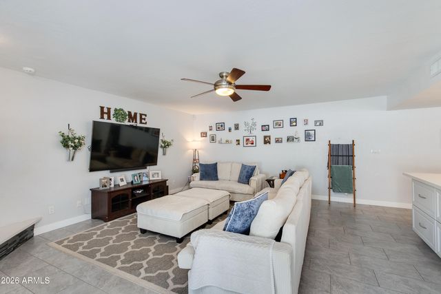 8219 N 3RD Avenue, Phoenix, AZ 85021