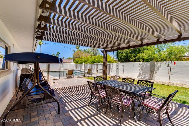 8219 N 3RD Avenue, Phoenix, AZ 85021