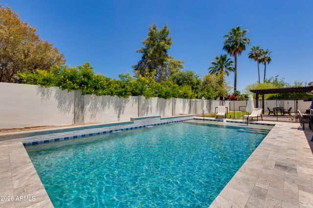 8219 N 3RD Avenue, Phoenix, AZ 85021