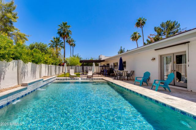 8219 N 3RD Avenue, Phoenix, AZ 85021