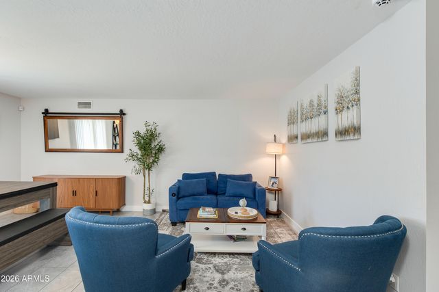 8219 N 3RD Avenue, Phoenix, AZ 85021
