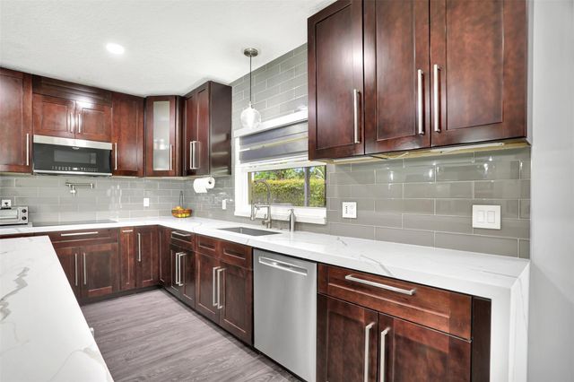 3668 Wilderness Way, Coral Springs, FL 33065