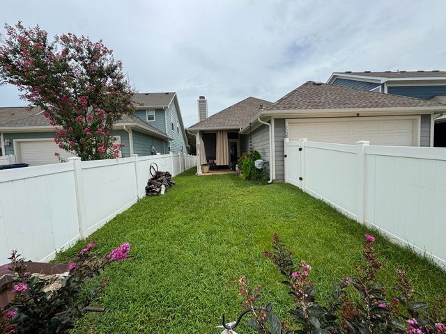 1128 Oakcrest Drive, Providence Village, TX 76227