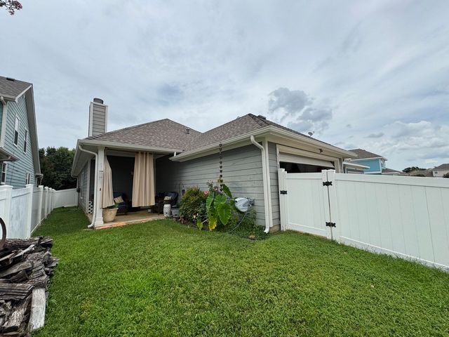 1128 Oakcrest Drive, Providence Village, TX 76227