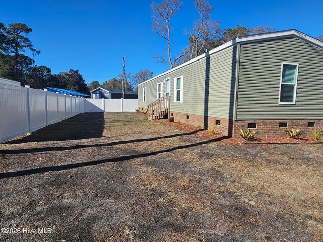 3104 Gill Net Avenue SW, Supply, NC 28462