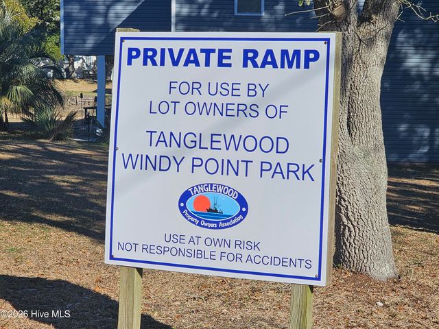 3104 Gill Net Avenue SW, Supply, NC 28462