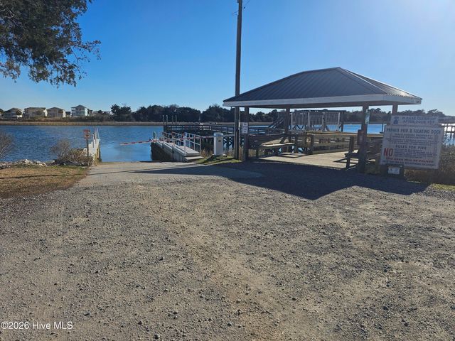 3104 Gill Net Avenue SW, Supply, NC 28462