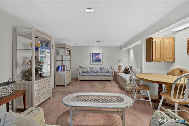 40 Eaton Woods Road 40, Hamden, CT 06518