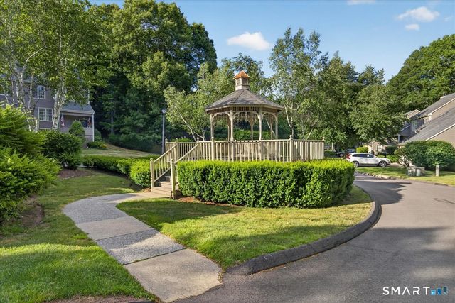 40 Eaton Woods Road 40, Hamden, CT 06518