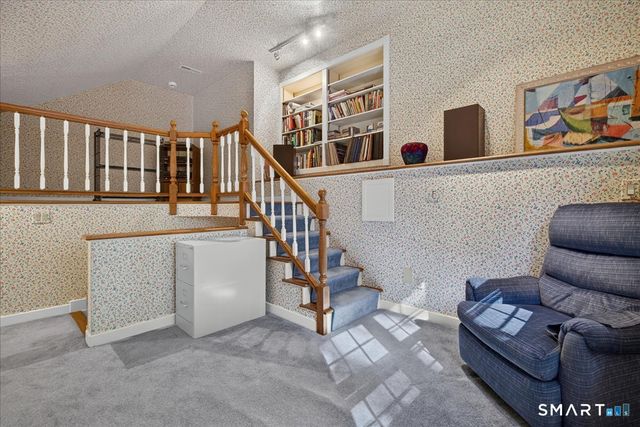 40 Eaton Woods Road 40, Hamden, CT 06518
