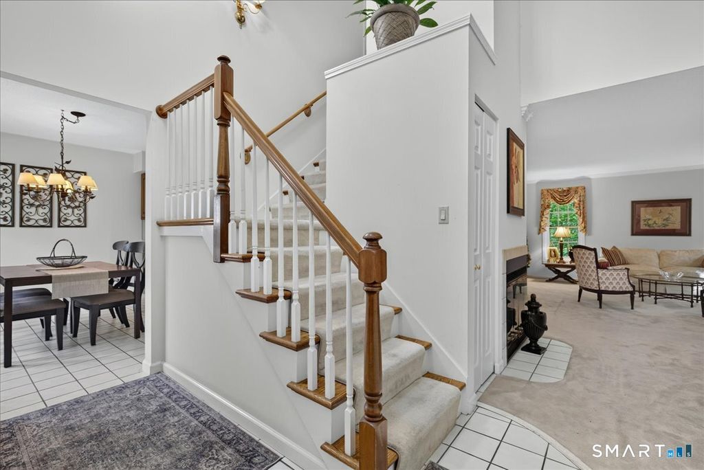 40 Eaton Woods Road 40, Hamden, CT 06518