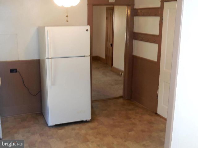 359 W SPRING ST, Woodstock, VA 22664