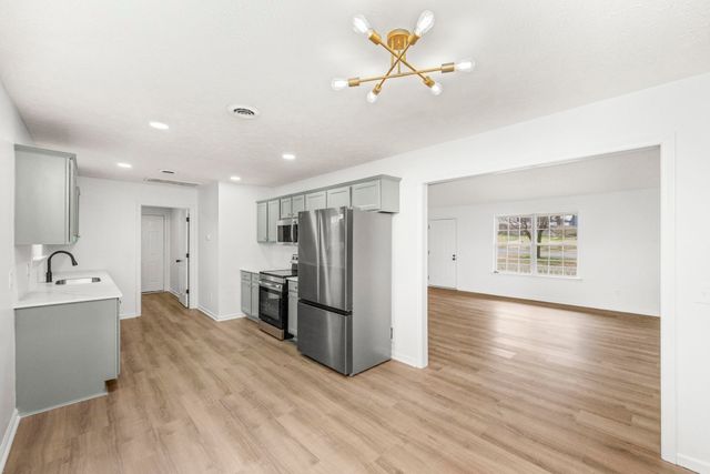 408 Meagan Cv, La Vergne, TN 37086