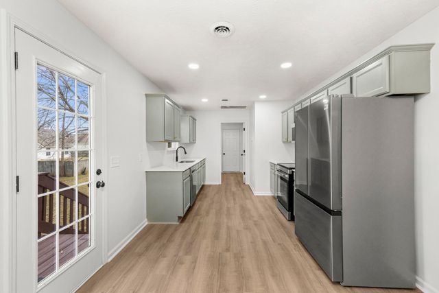 408 Meagan Cv, La Vergne, TN 37086