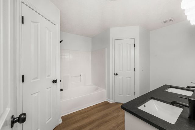 408 Meagan Cv, La Vergne, TN 37086