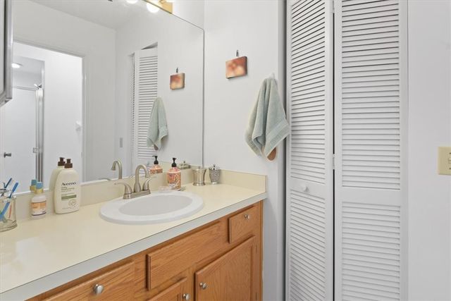 1920 Westminster Circle 6, Vero Beach, FL 32966