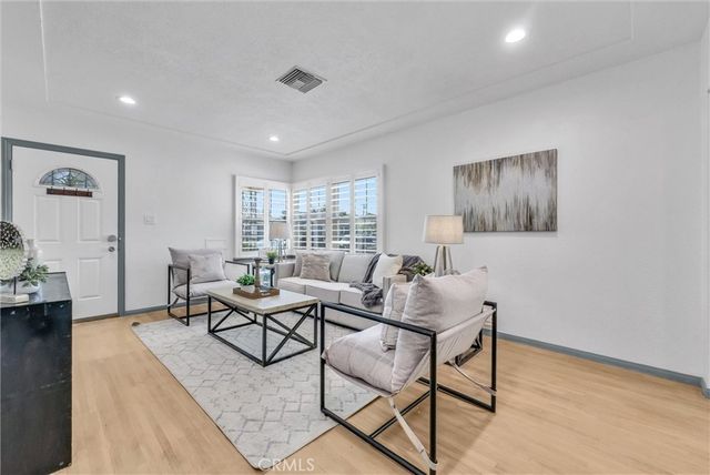 5867 Adenmoor Avenue, Lakewood, CA 90713