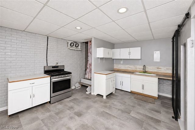 1257 Muchney Circle, Akron, OH 44312