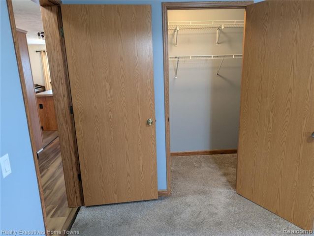 6203 Square Lake Drive Drive, Smiths Creek, MI 48074