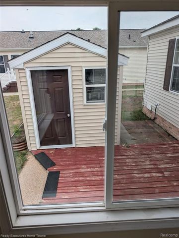 6203 Square Lake Drive Drive, Smiths Creek, MI 48074