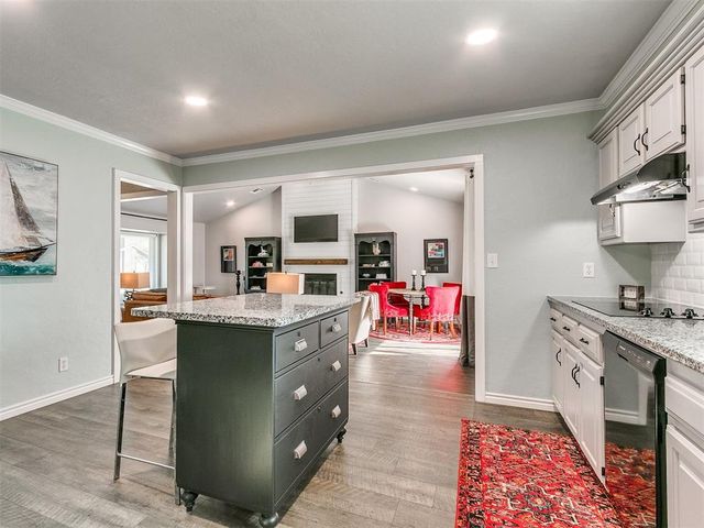 506 Rambling Oaks Drive, Norman, OK 73072