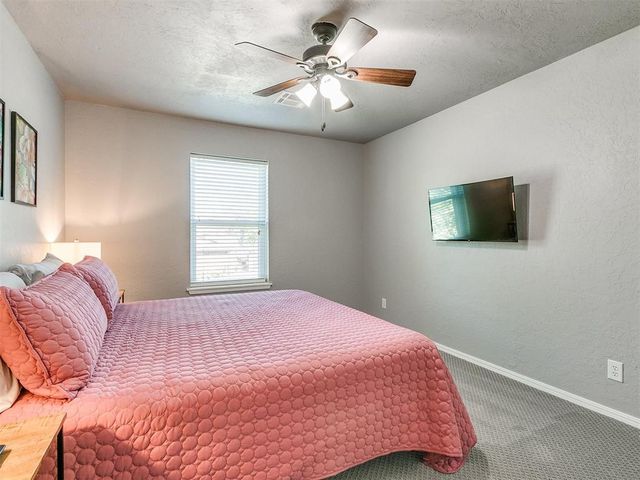 506 Rambling Oaks Drive, Norman, OK 73072