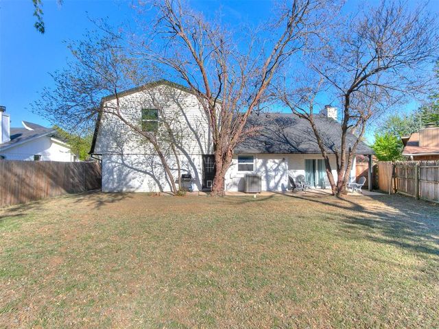 506 Rambling Oaks Drive, Norman, OK 73072