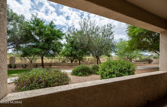 2550 E River Rd Unit 20102, Tucson, AZ 85718