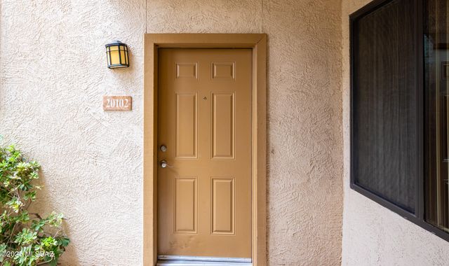 2550 E River Rd Unit 20102, Tucson, AZ 85718