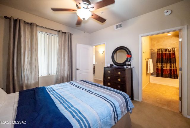2550 E River Rd Unit 20102, Tucson, AZ 85718