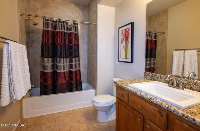 2550 E River Rd Unit 20102, Tucson, AZ 85718