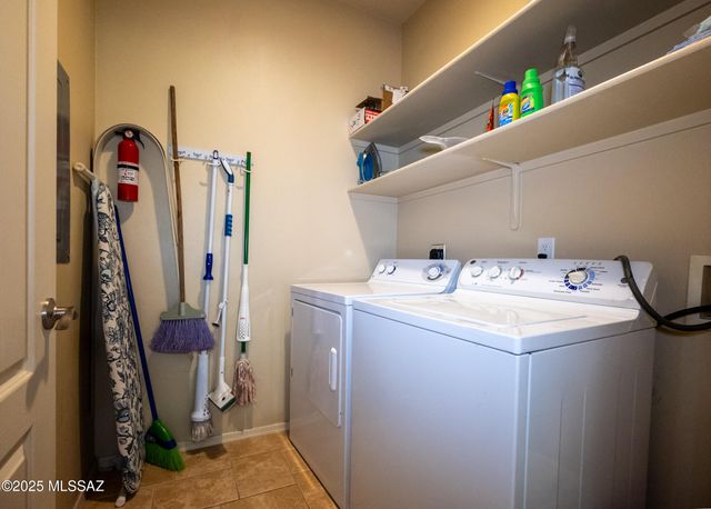 2550 E River Rd Unit 20102, Tucson, AZ 85718