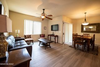 2550 E River Rd Unit 20102, Tucson, AZ 85718