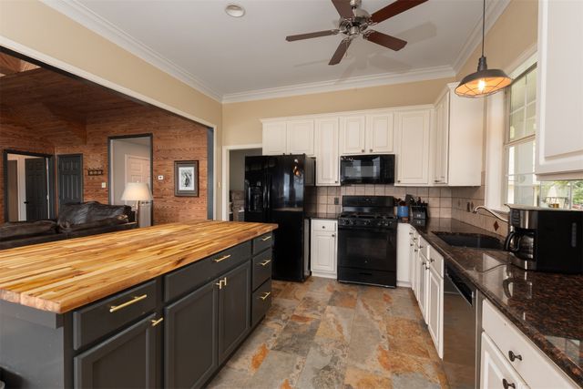 1747 County Road 1785, Yantis, TX 75497
