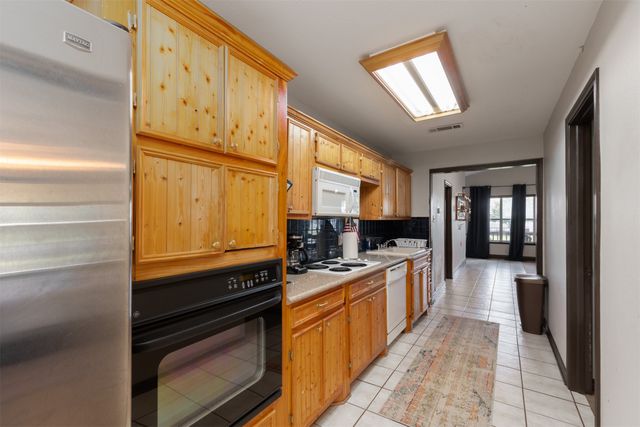 1747 County Road 1785, Yantis, TX 75497