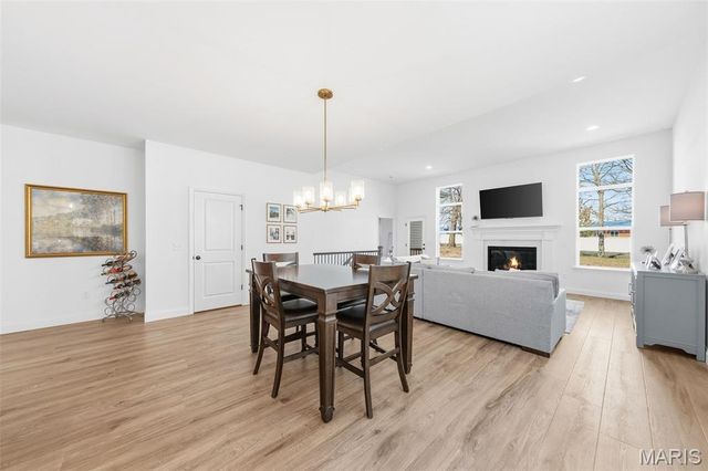 228 Randlin Drive, Lake St Louis, MO 63367