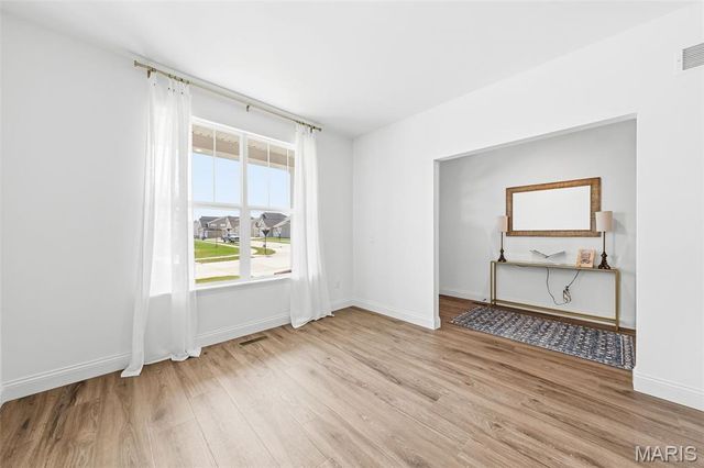 228 Randlin Drive, Lake St Louis, MO 63367