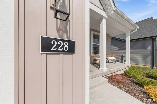 228 Randlin Drive, Lake St Louis, MO 63367