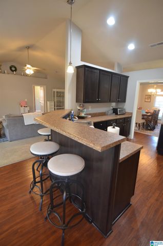 231 RIVER CREST CIRCLE N, Helena, AL 35080