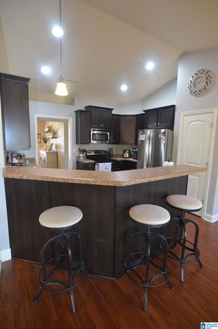 231 RIVER CREST CIRCLE N, Helena, AL 35080