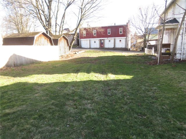 327 W Brady St, City Of But Nw, PA 16001